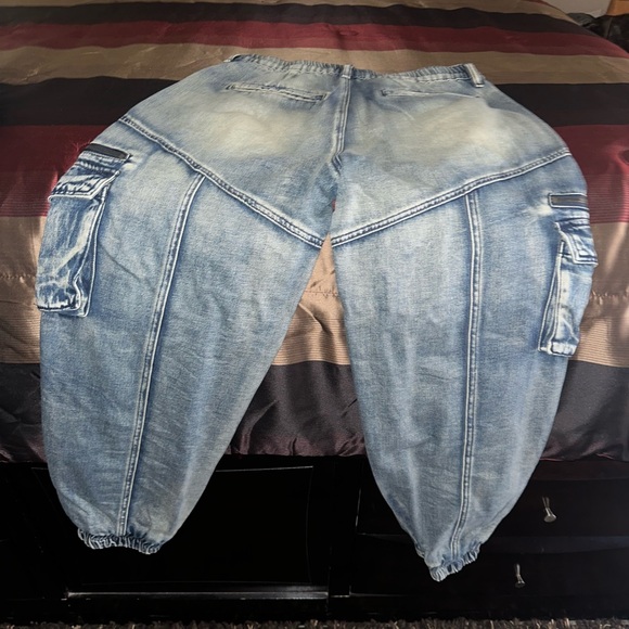 Fashion Nova Jean Joggers 11 - Picture 3 of 3